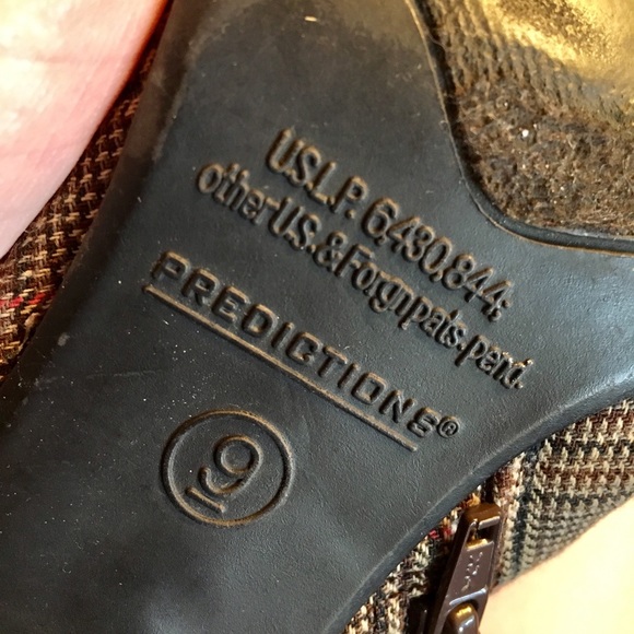 Predictions Brown Plaid w/ Bow Heel Ankle Bootie - Picture 4 of 8